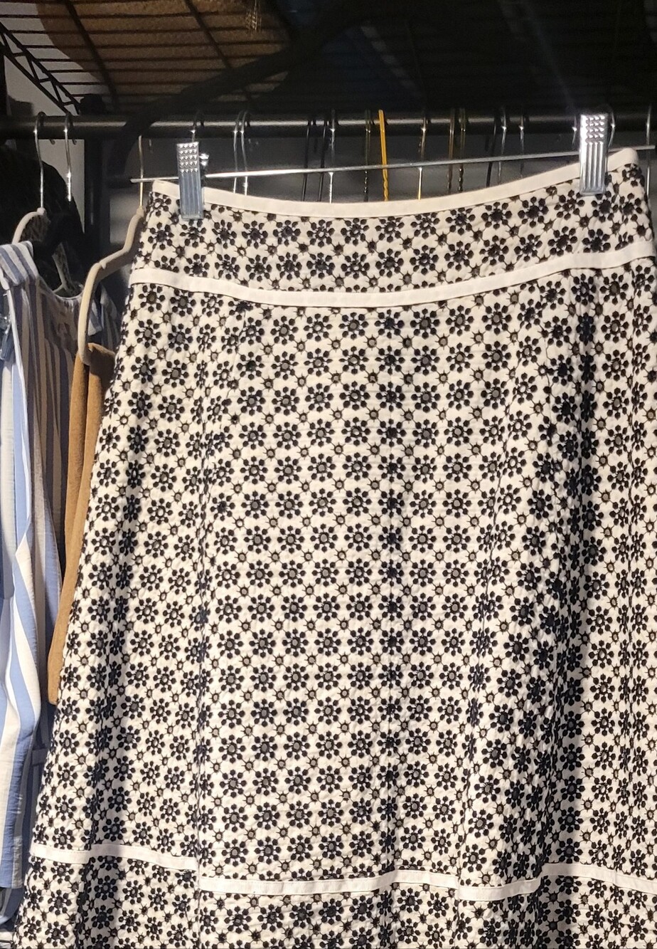 Jones New York Black and White Floral A-Line Skirt